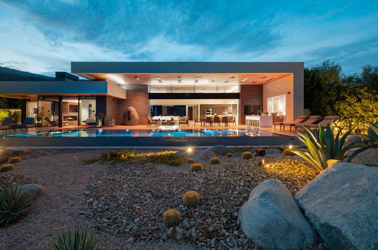 modern desert house exterior landscape