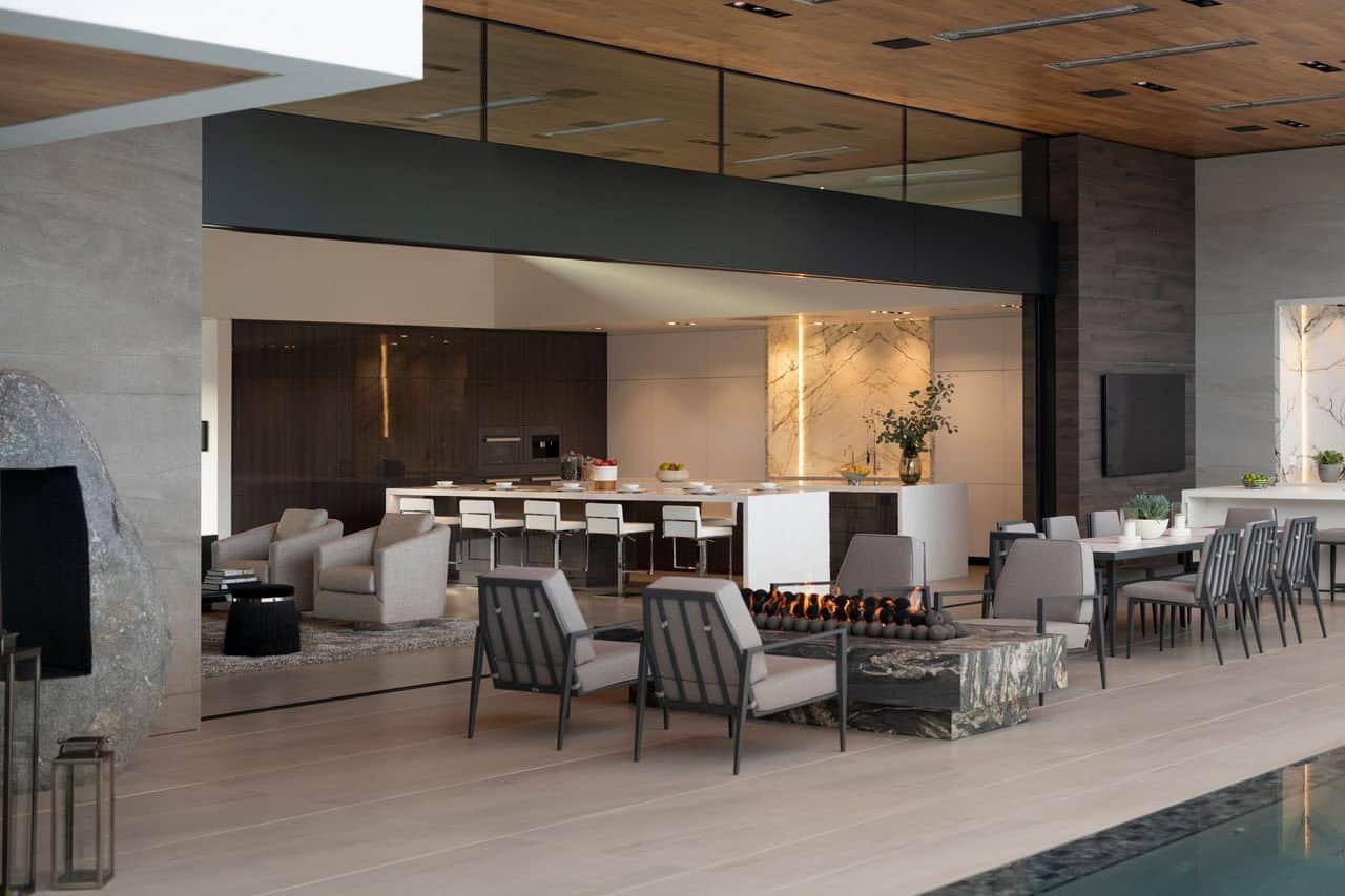 modern covered patio with outdoor furniture