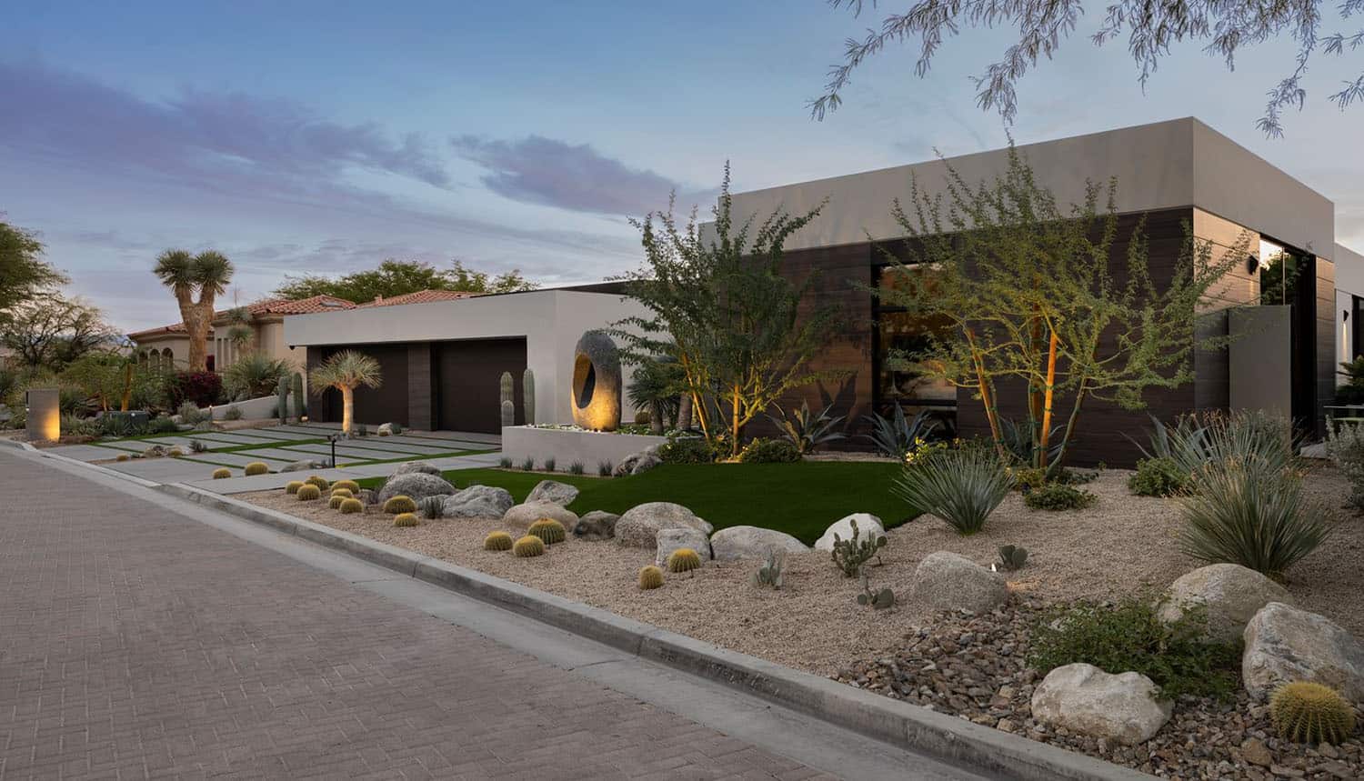 modern desert house exterior