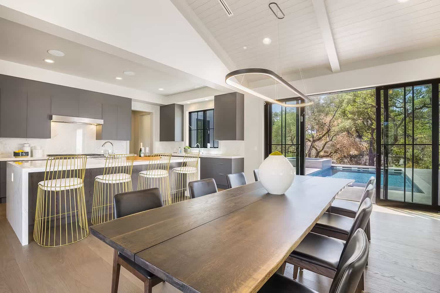 modern farmhouse style dining room