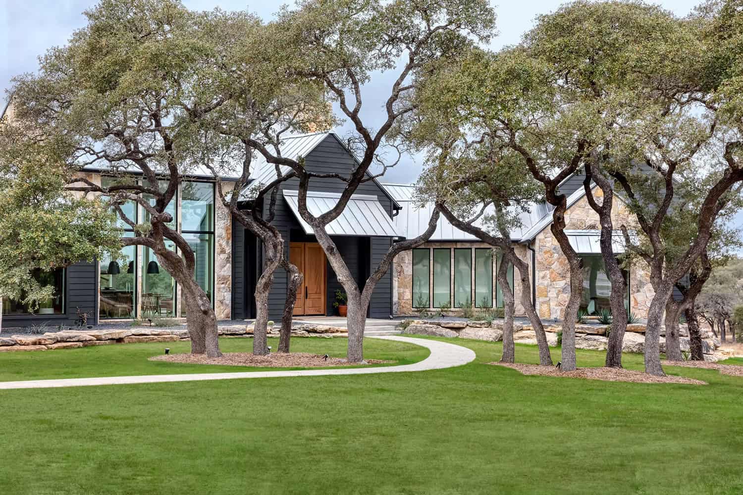modern farmhouse exterior