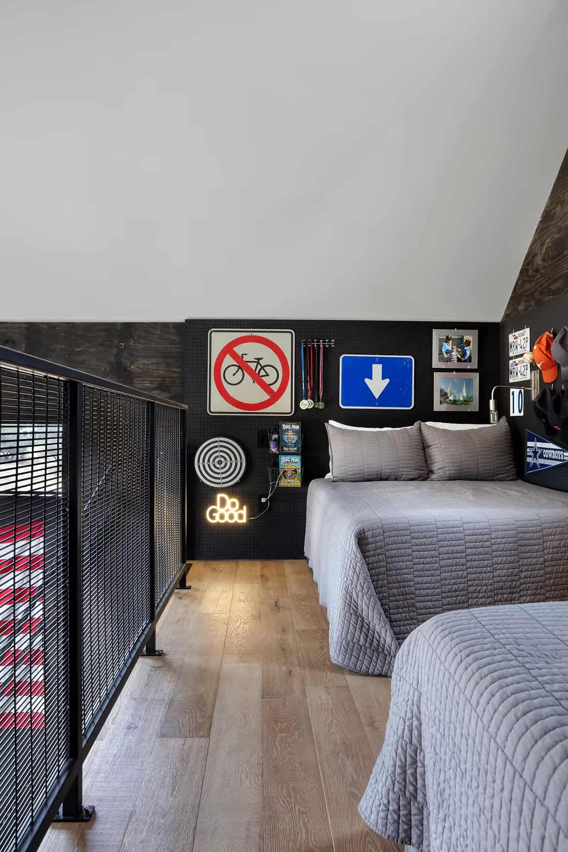 modern lofted bedroom for boys