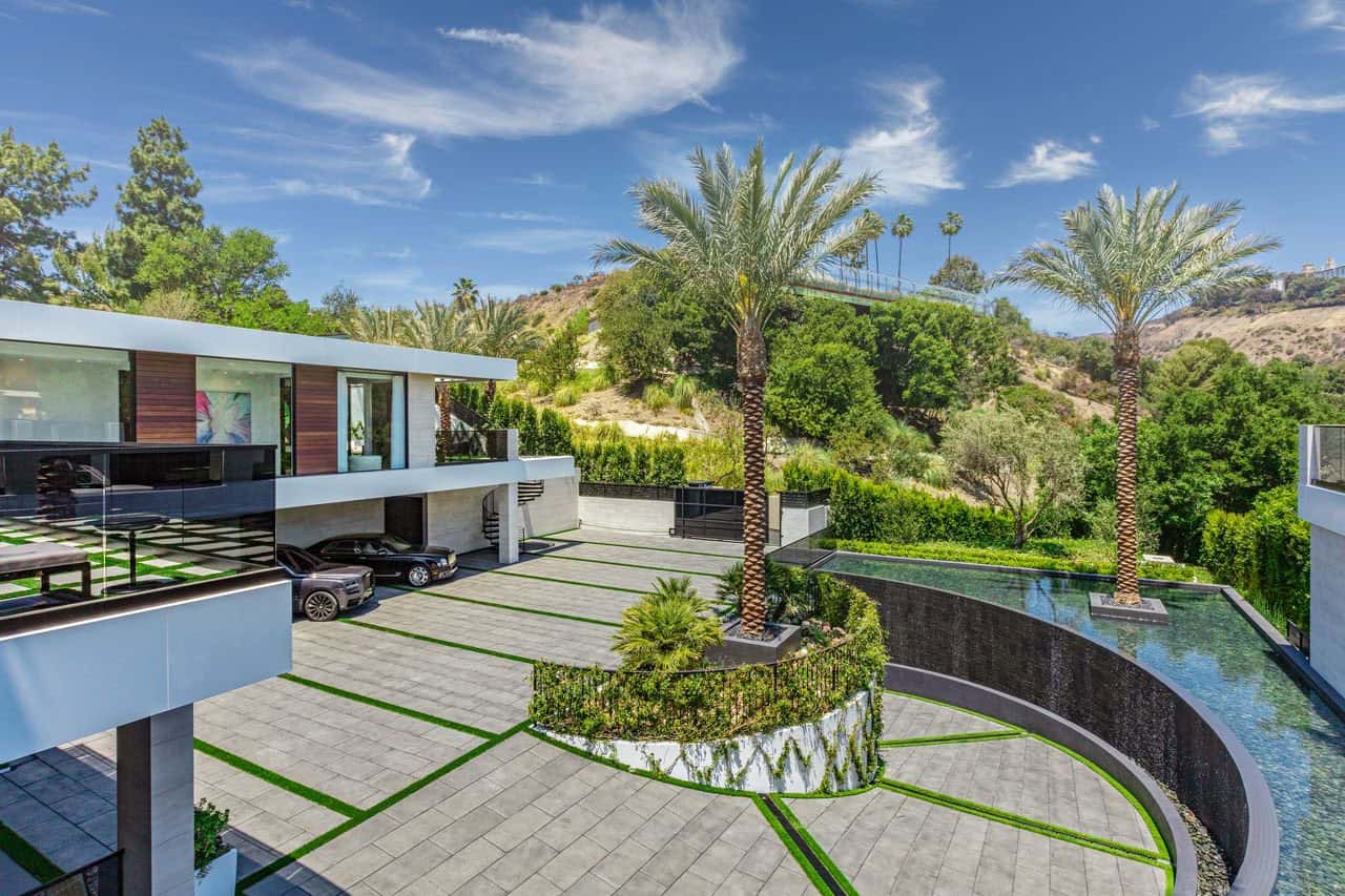 modern house exterior 