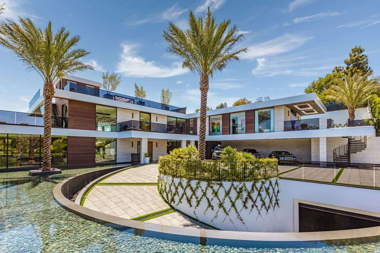 modern house exterior 
