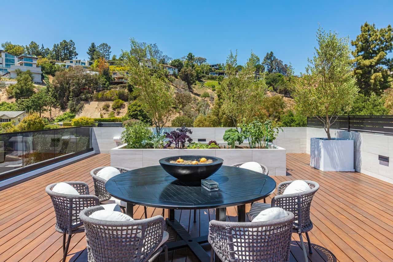 modern rooftop deck with outdoor furniture