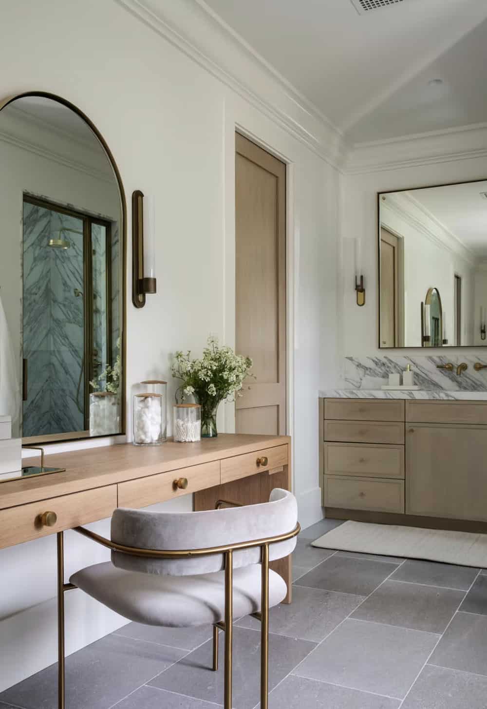transitional style bathroom with a makeup vanity