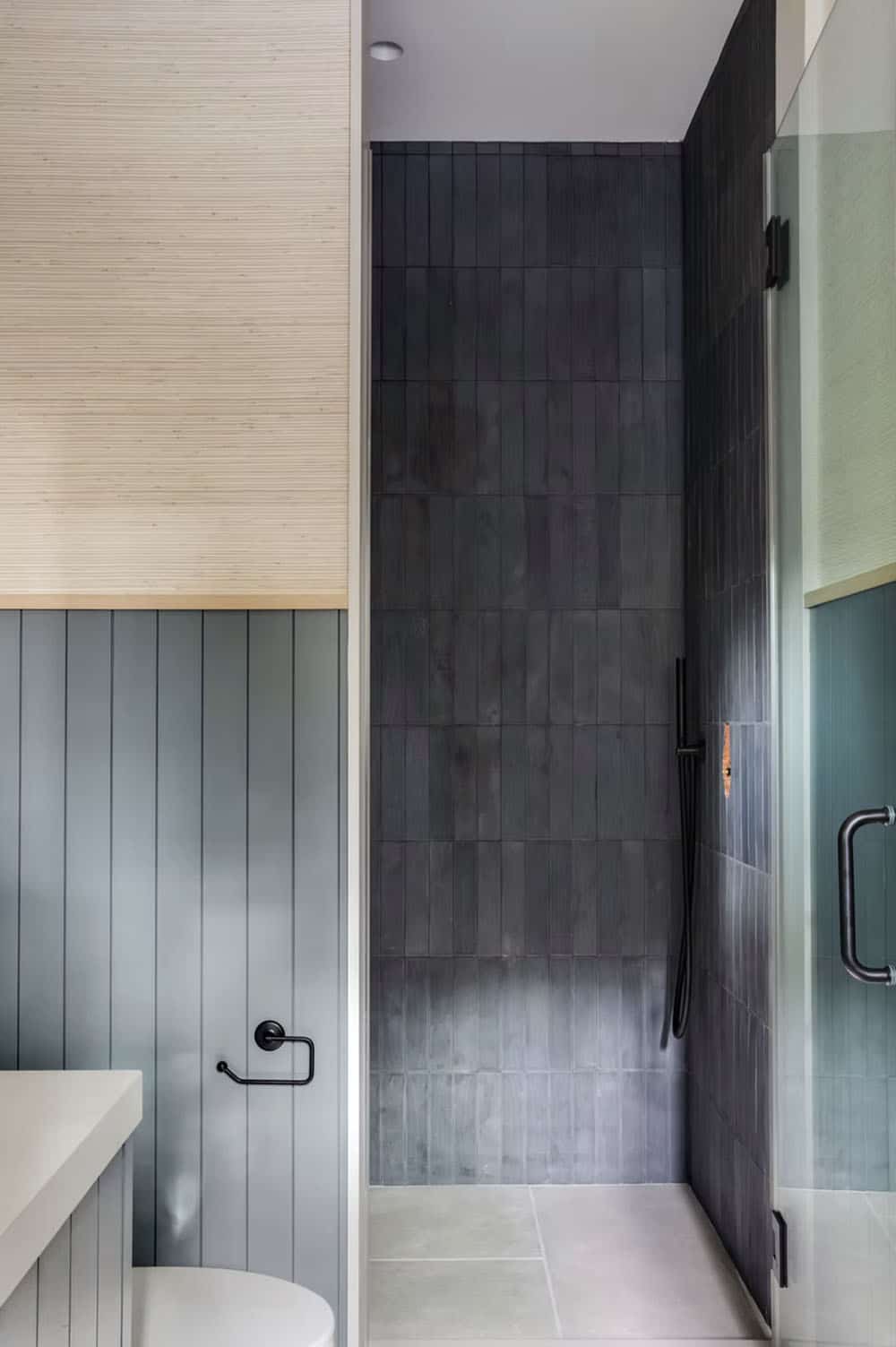 transitional style bathroom