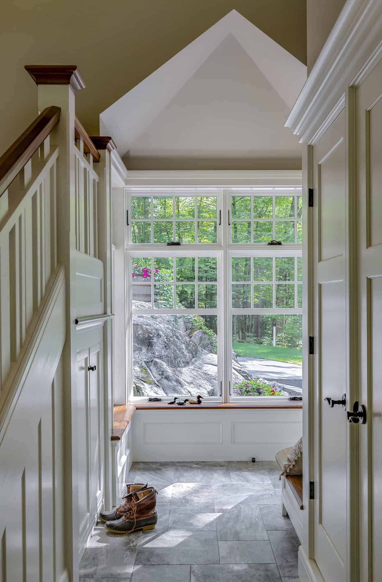 traditional style mudroom entry