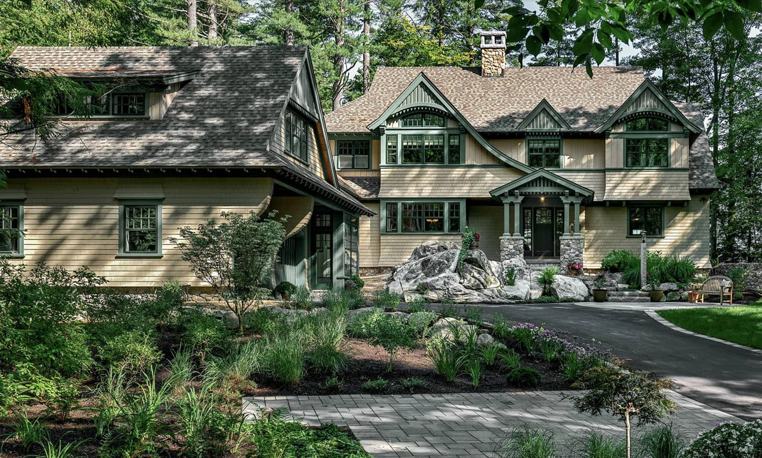 craftsman style lake house exterior 