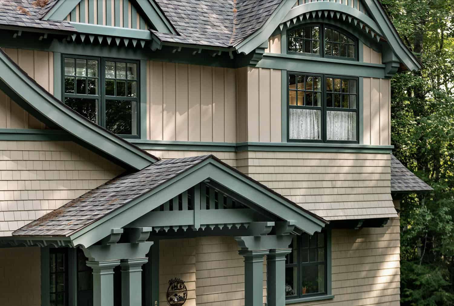 craftsman style lake house exterior 
