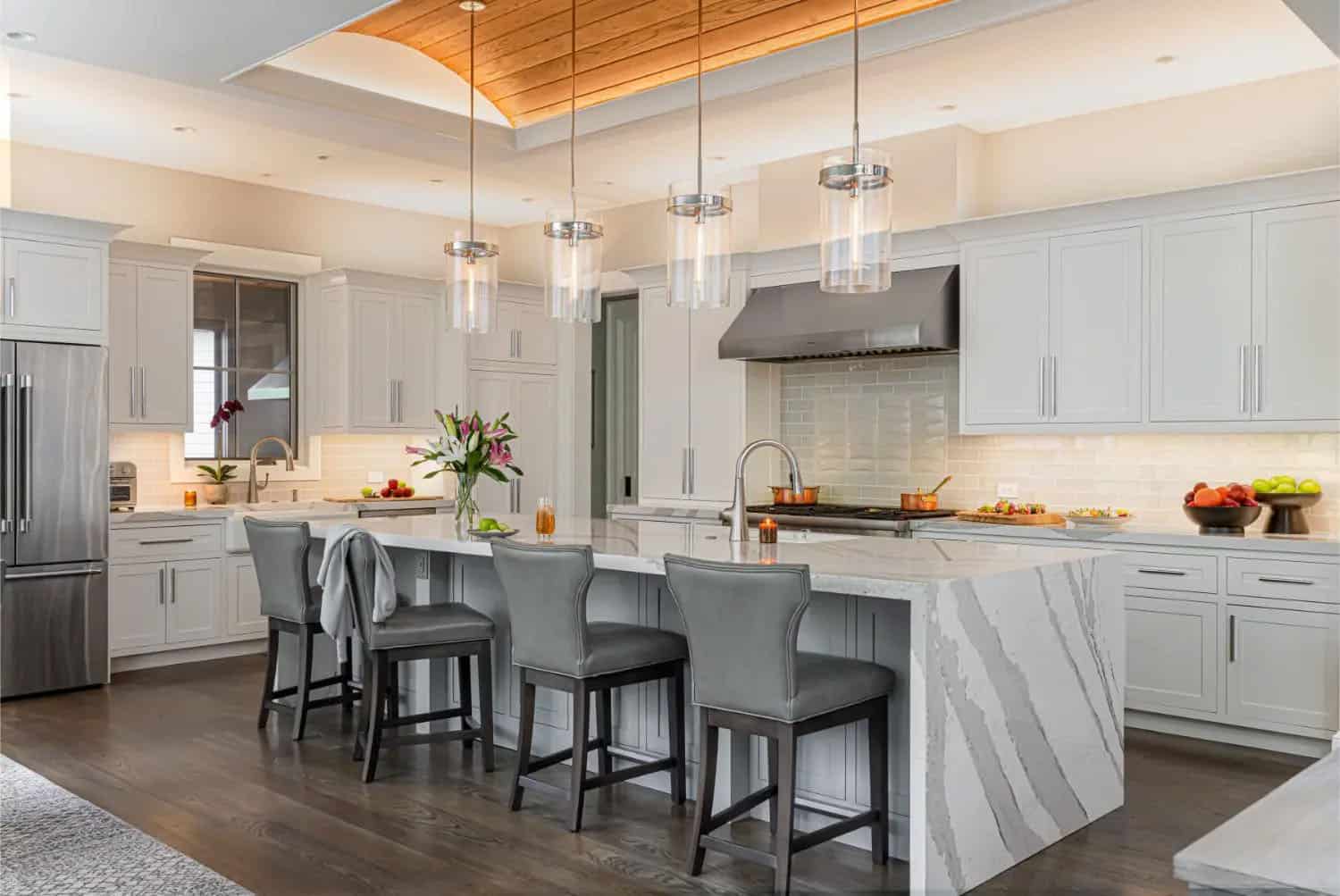 transitional style kitchen