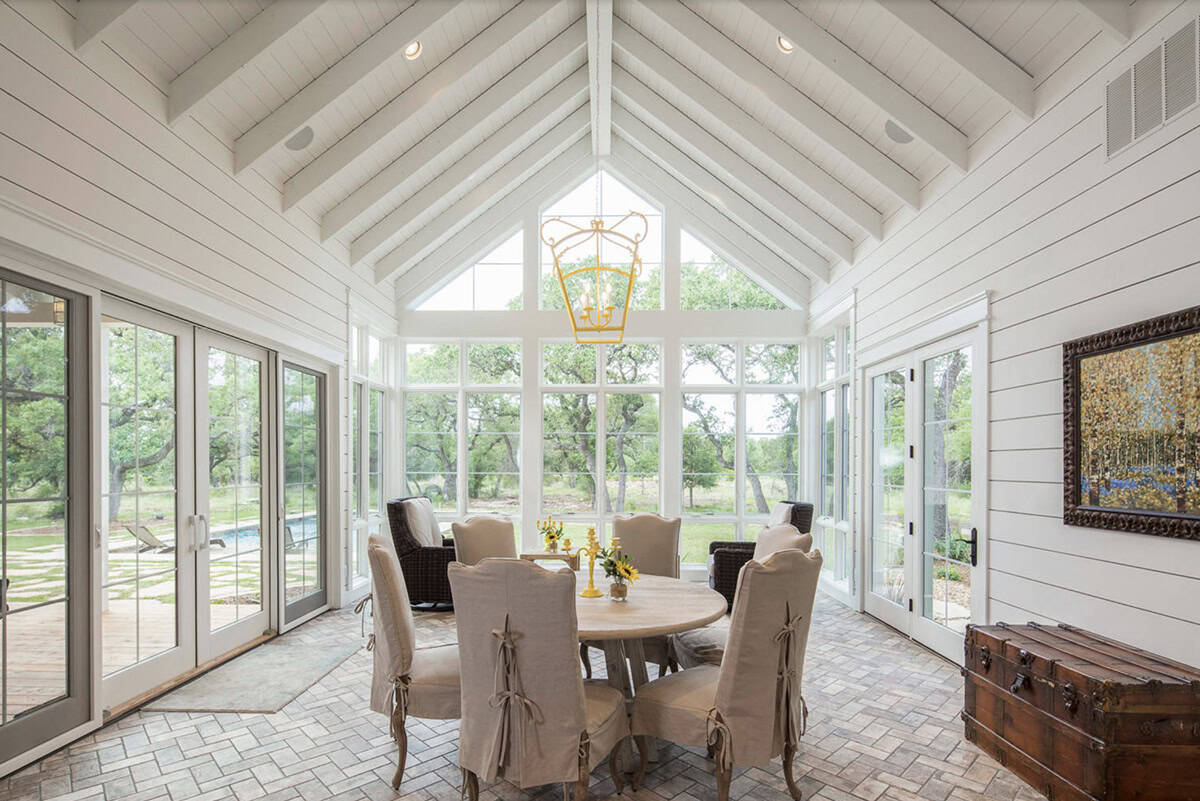 farmhouse style sunroom