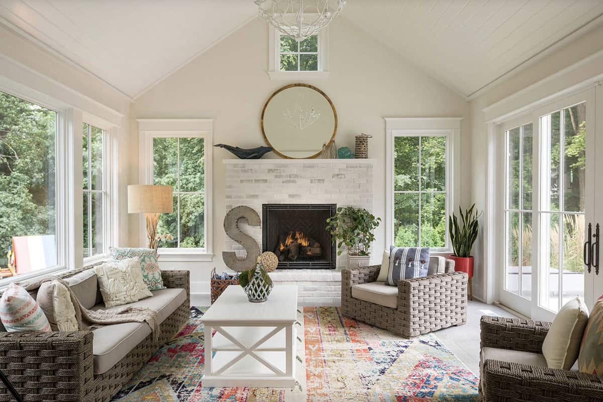 beach style sunroom