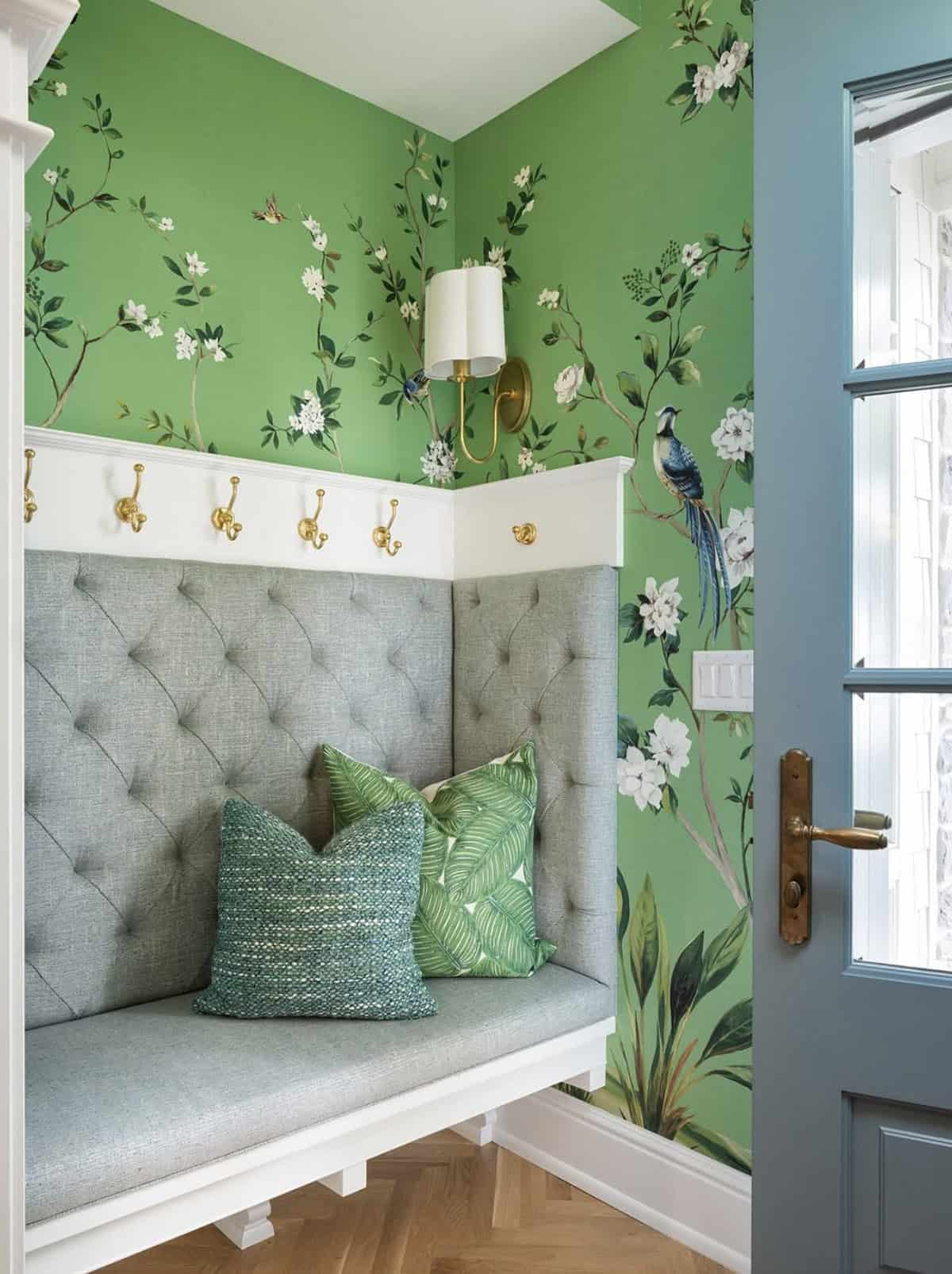 coastal cottage-style home entry with a built-in bench