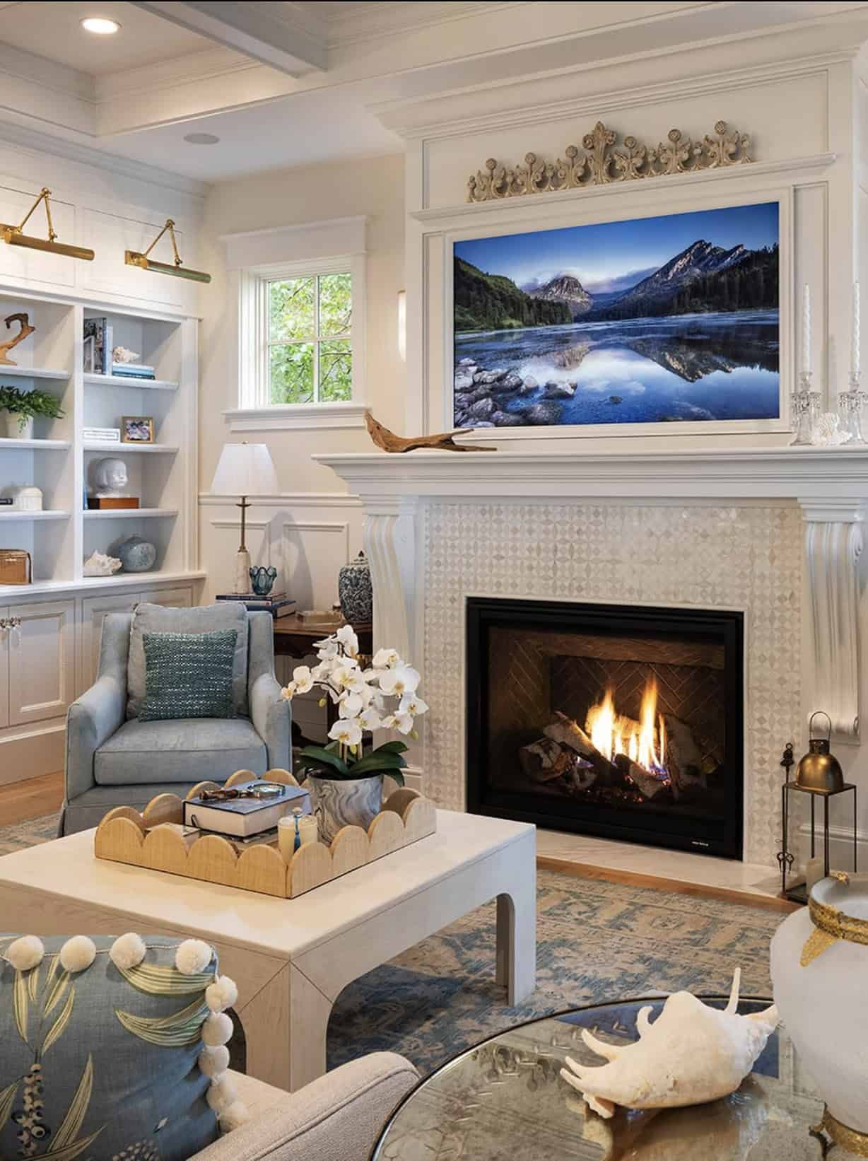 coastal cottage-style living room