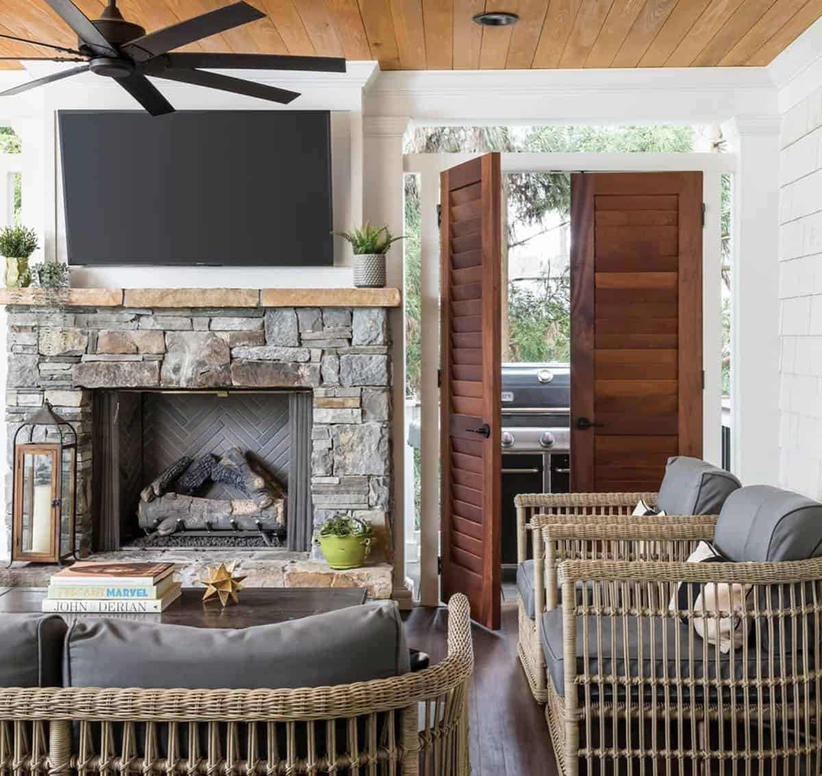 transitional style screened porch