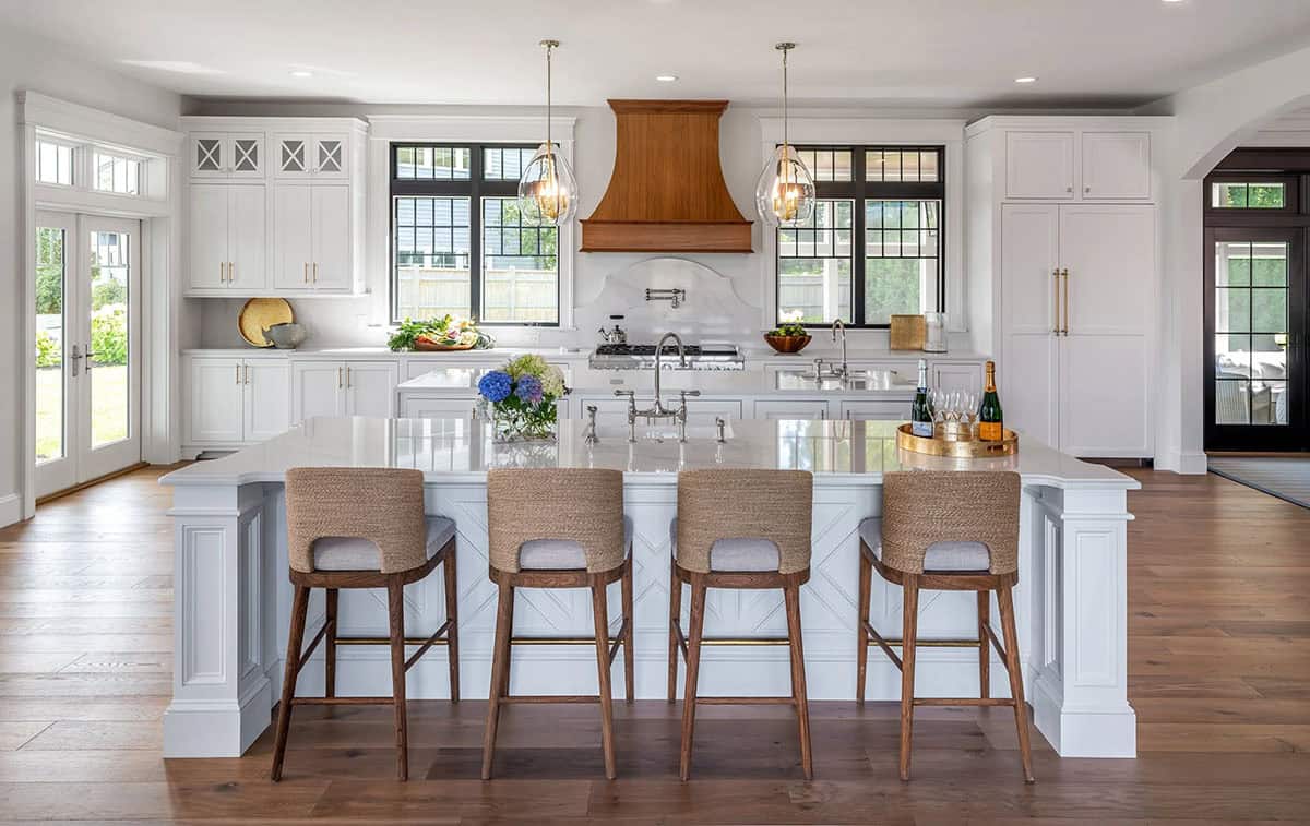 beach style kitchen