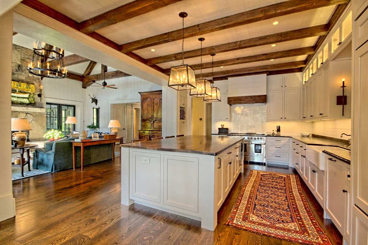 farmhouse style kitchen