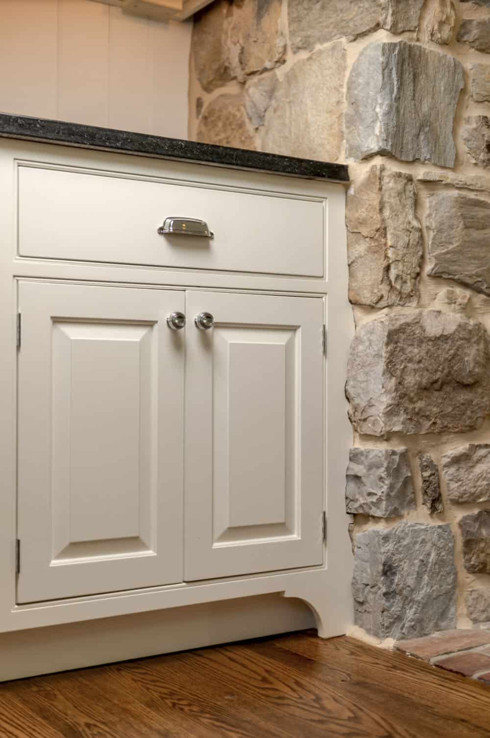 farmhouse style kitchen cabinet detail