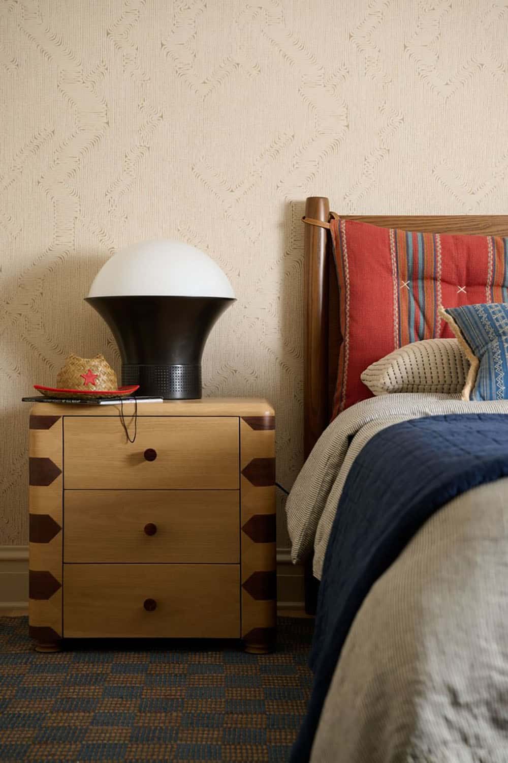 contemporary bedroom