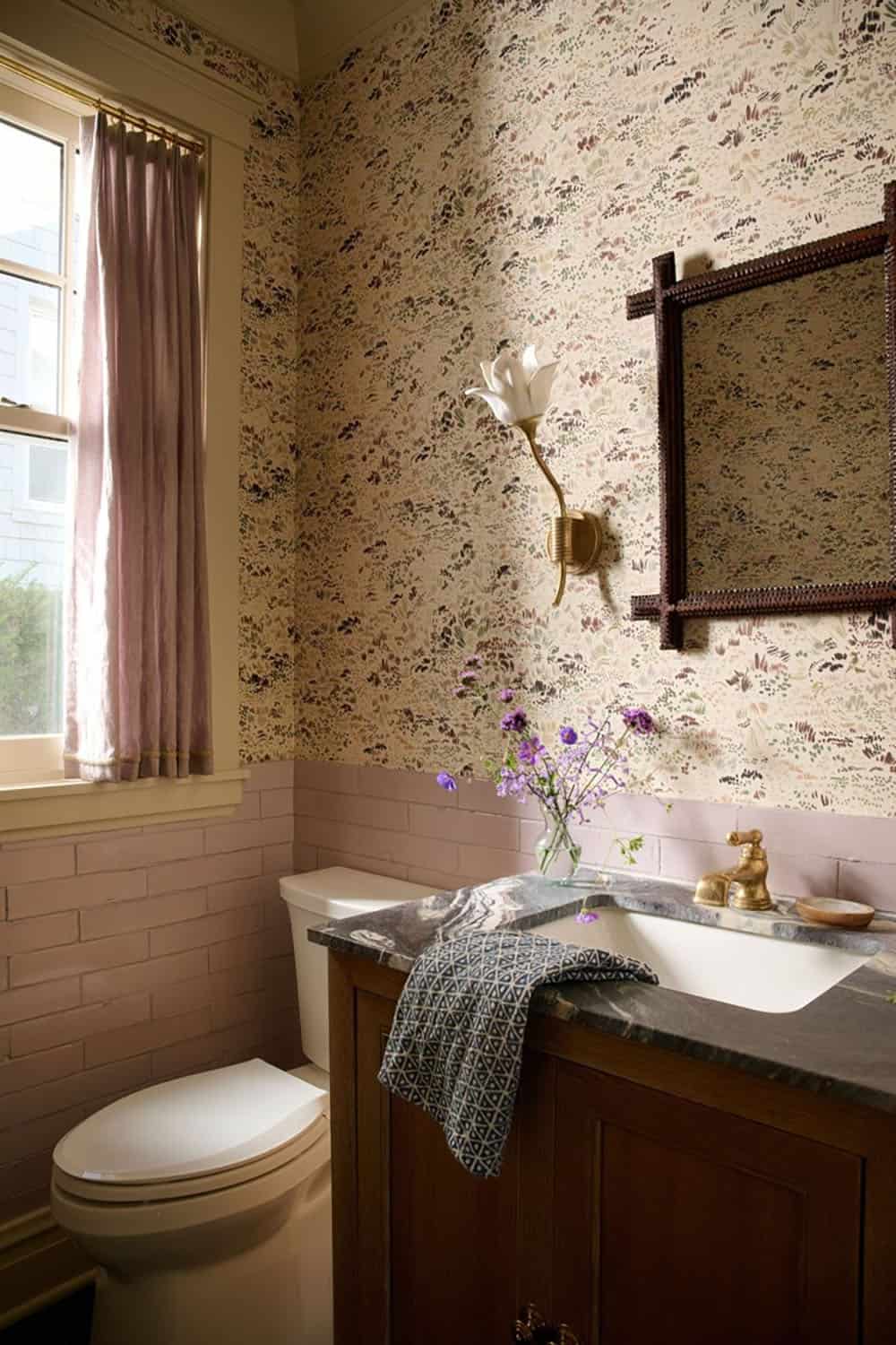 contemporary bathroom