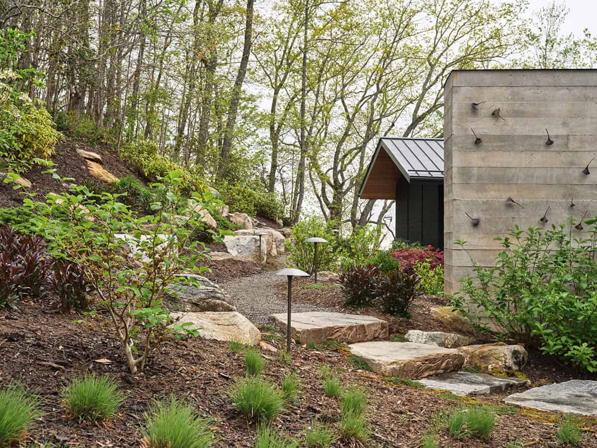 Japanese-inspired mountain house exterior pathway