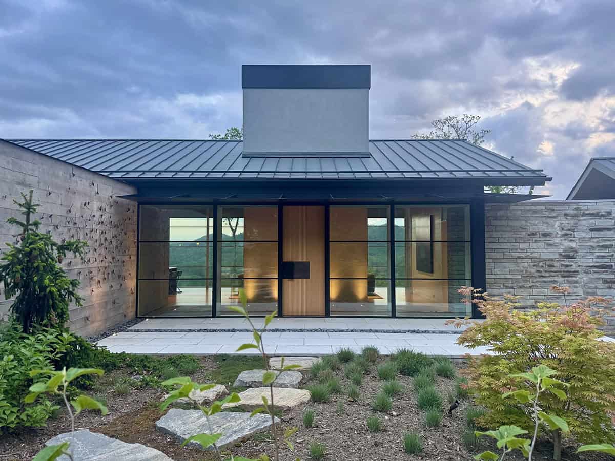 Japanese-inspired mountain house exterior