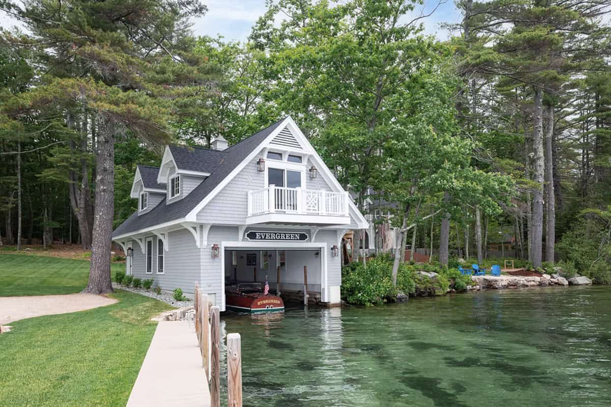 cottage style boat house