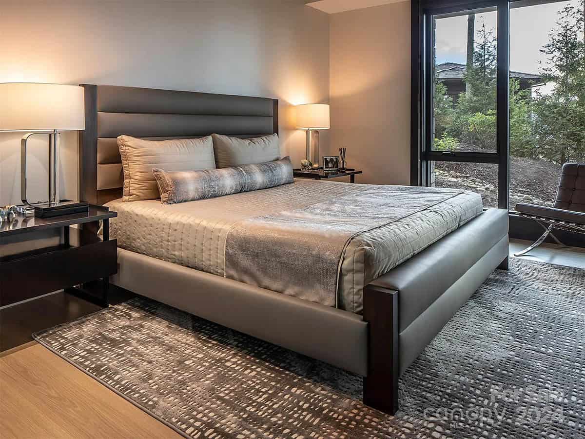 contemporary bedroom