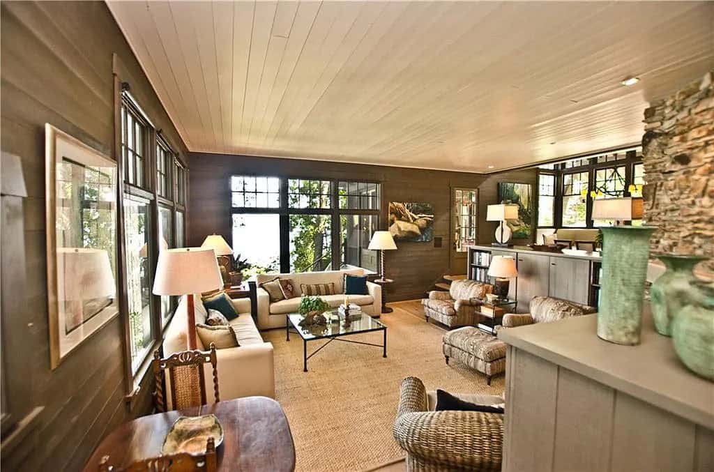 transitional style living room