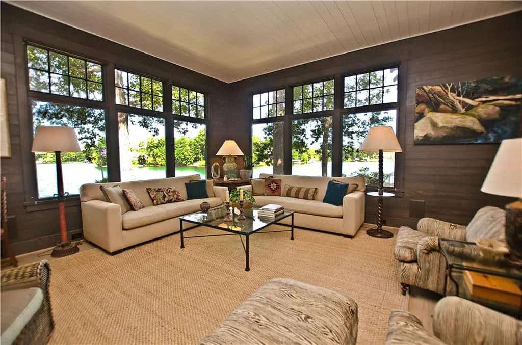 transitional style living room