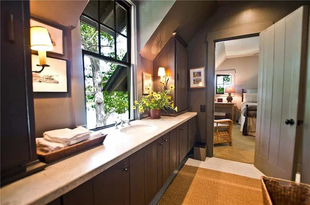 transitional style bathroom vanity