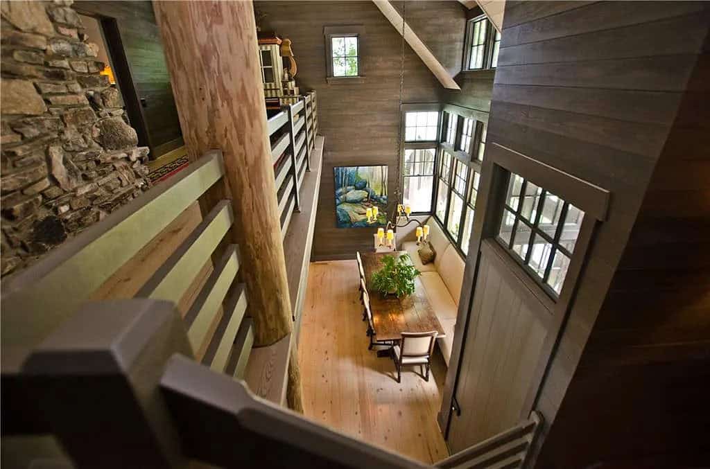 transitional style upstairs hallway
