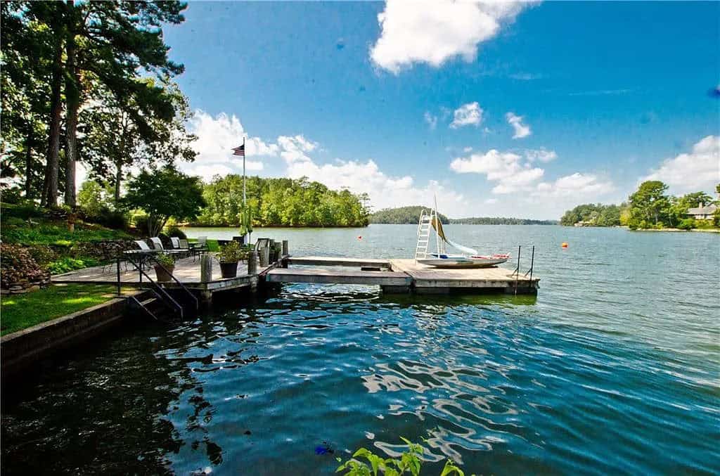 rustic lake house exterior with a water view