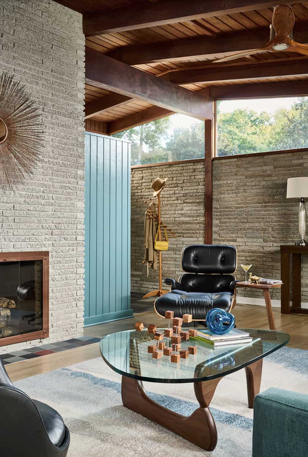 Midcentury living room with a fireplace