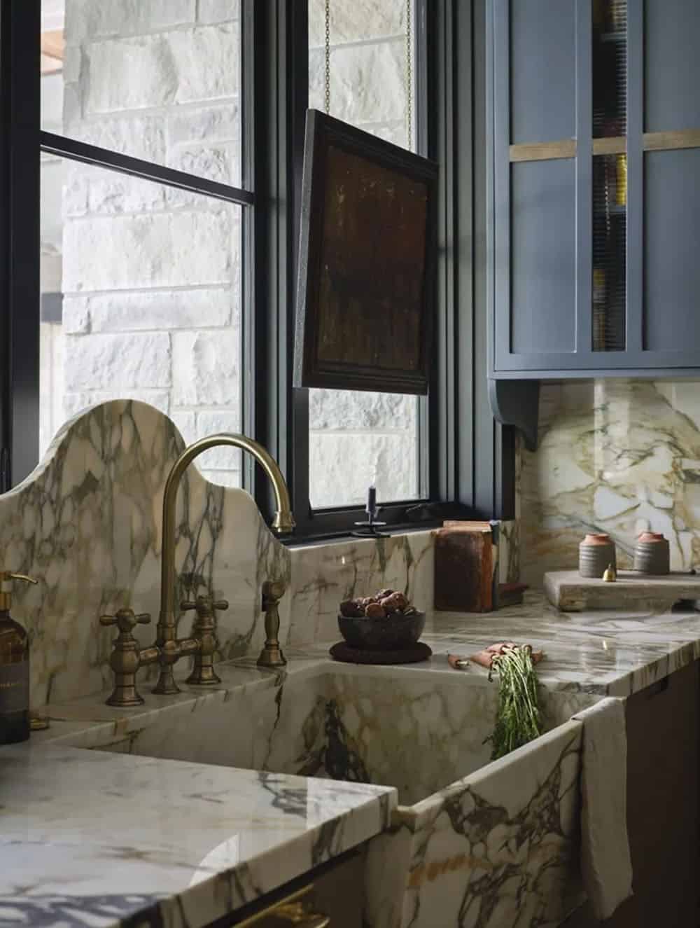 Transitional Kitchen sink