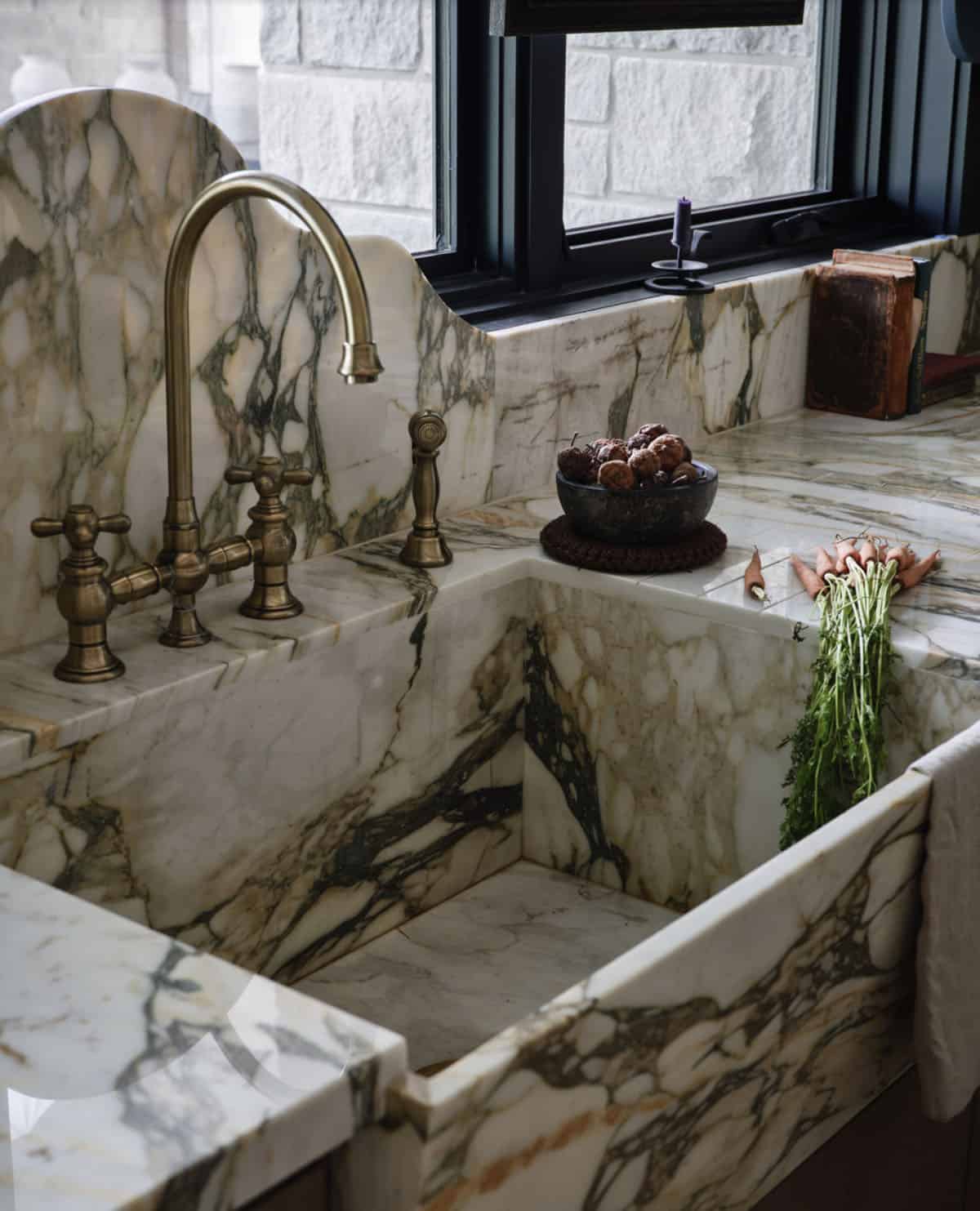 Transitional Kitchen sink