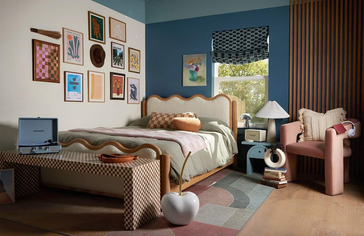 Transitional Kids Bedroom