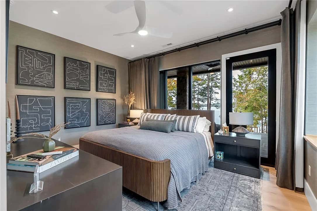 contemporary bedroom
