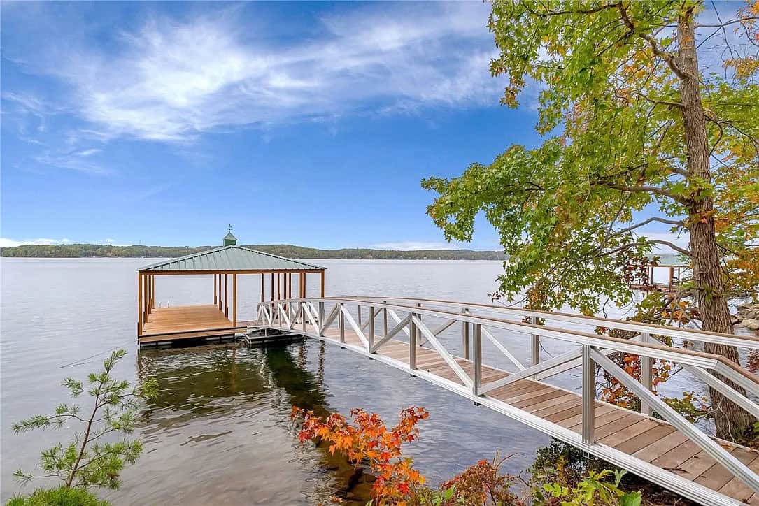 lake house boat dock