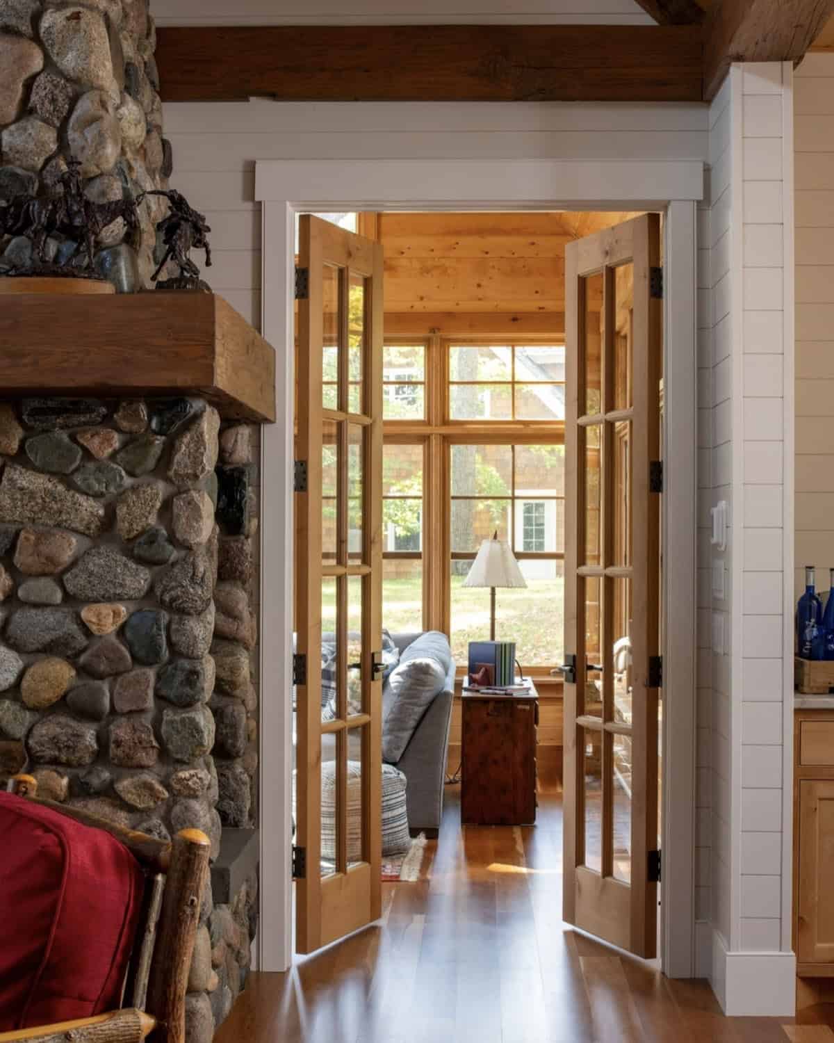 rustic hallway leading to the screened porch