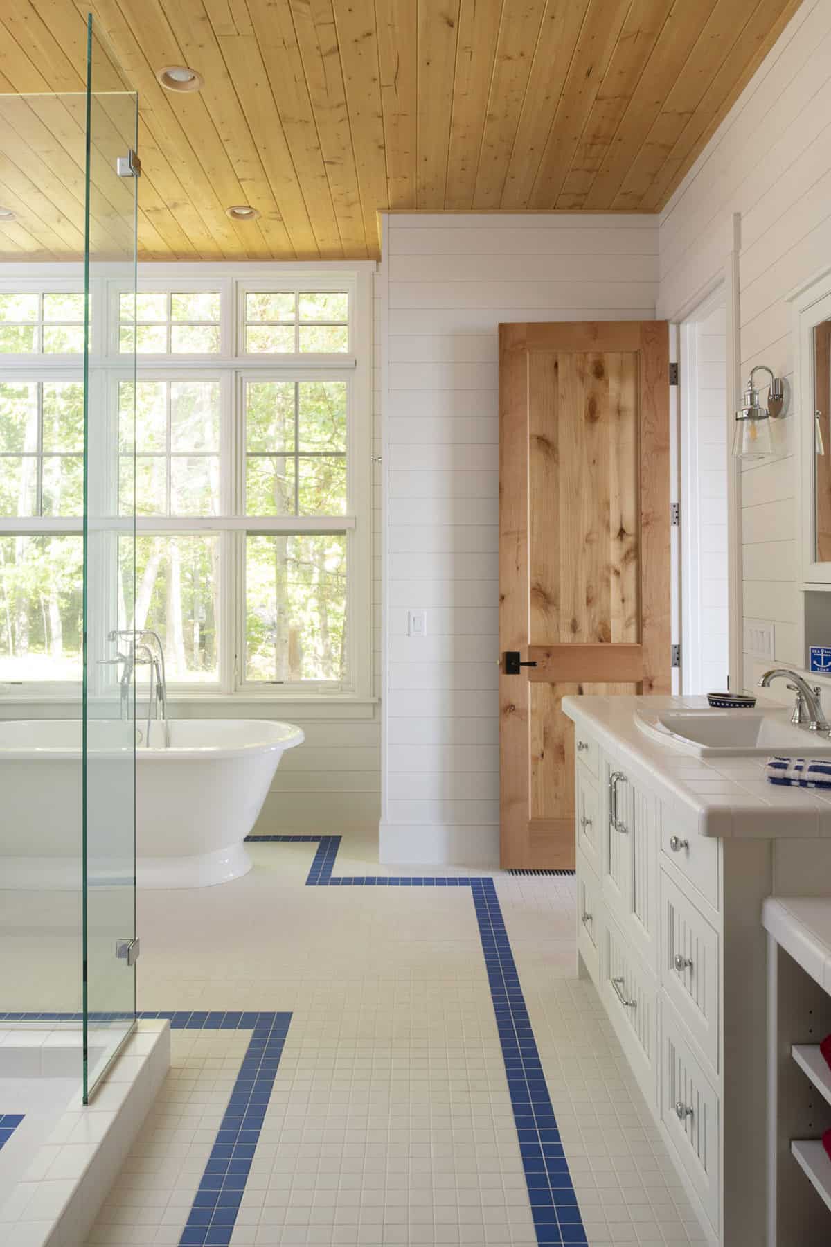 rustic bathroom