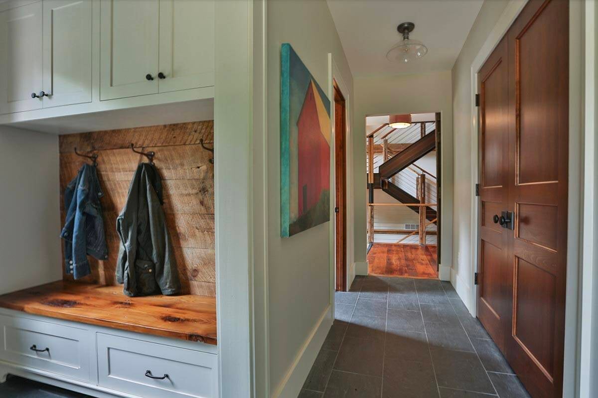 farmhouse style mudroom