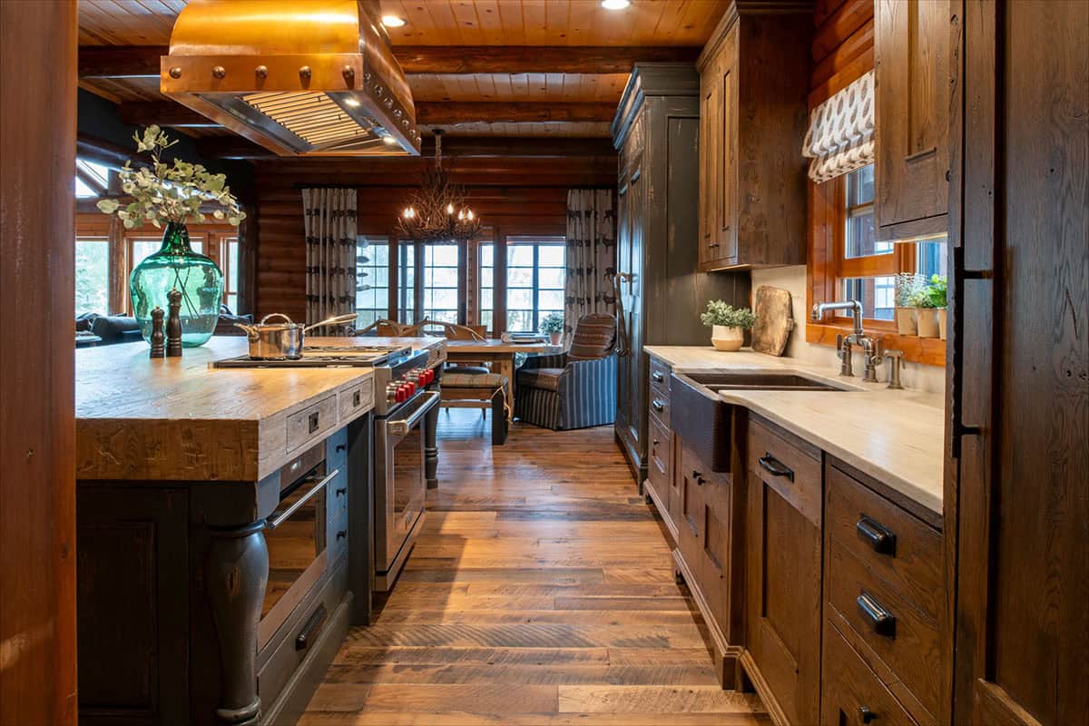 rustic kitchen 