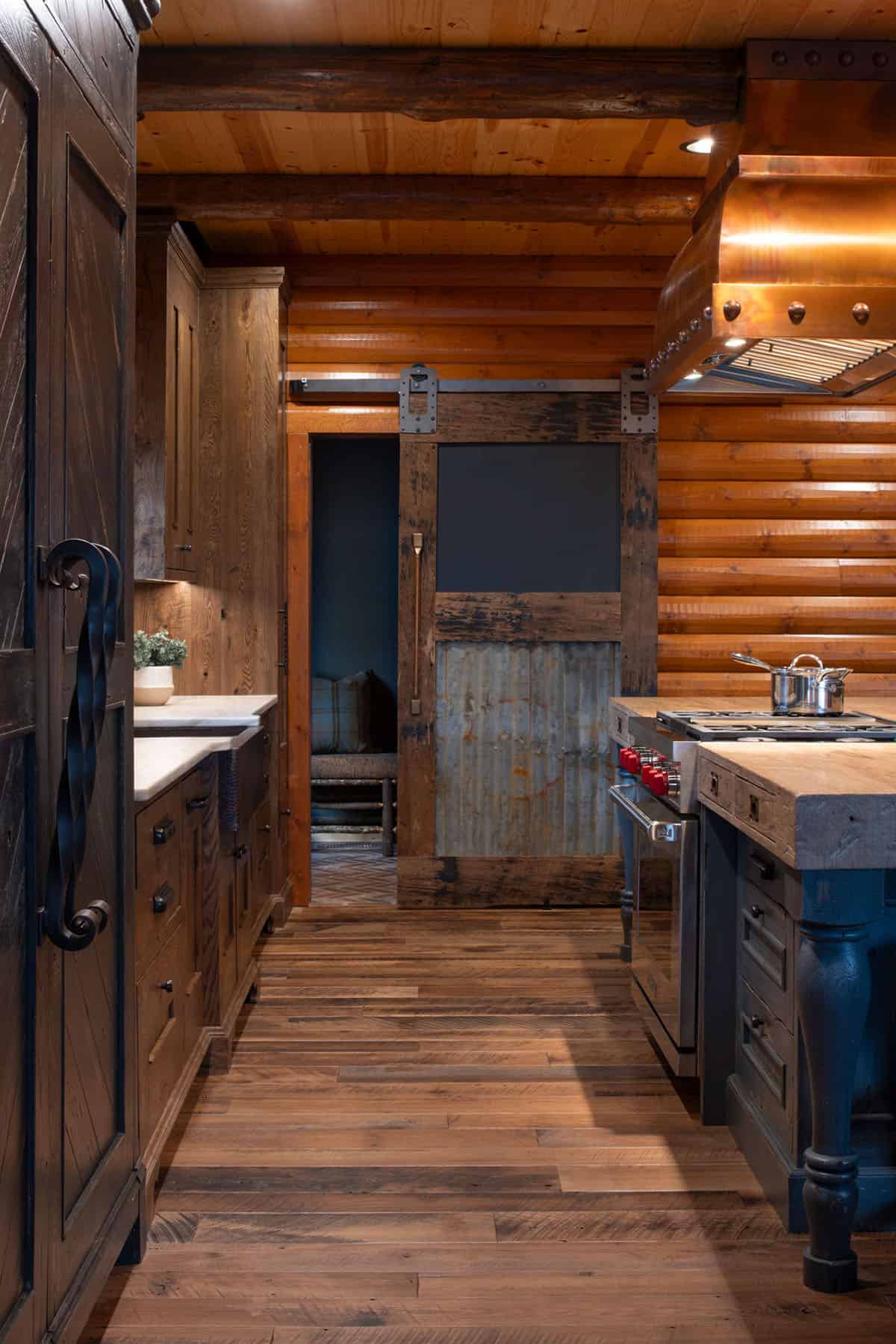 rustic kitchen 
