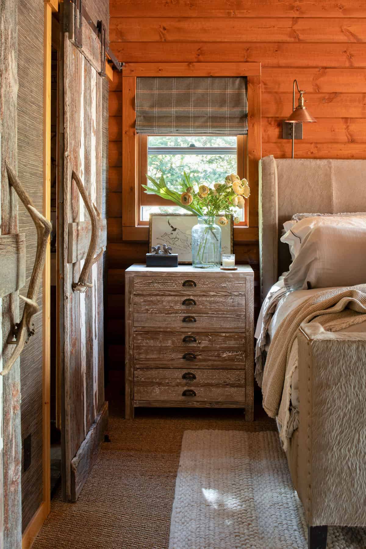 rustic bedroom