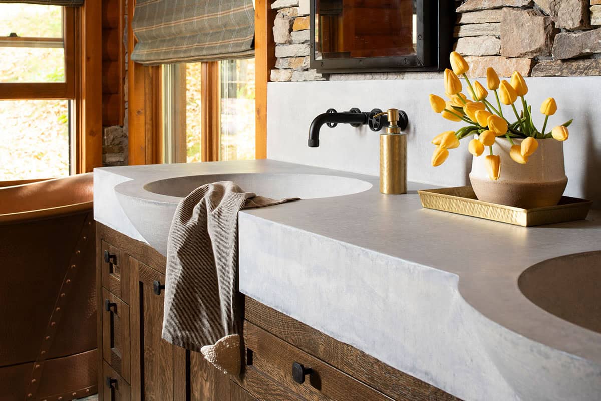 rustic bathroom vanity