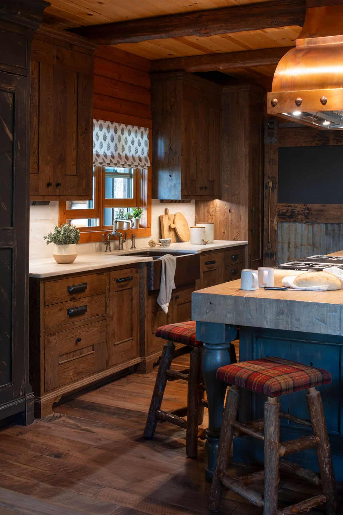 rustic kitchen 