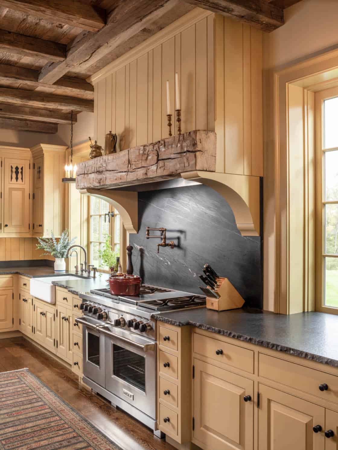 traditional style kitchen range wall