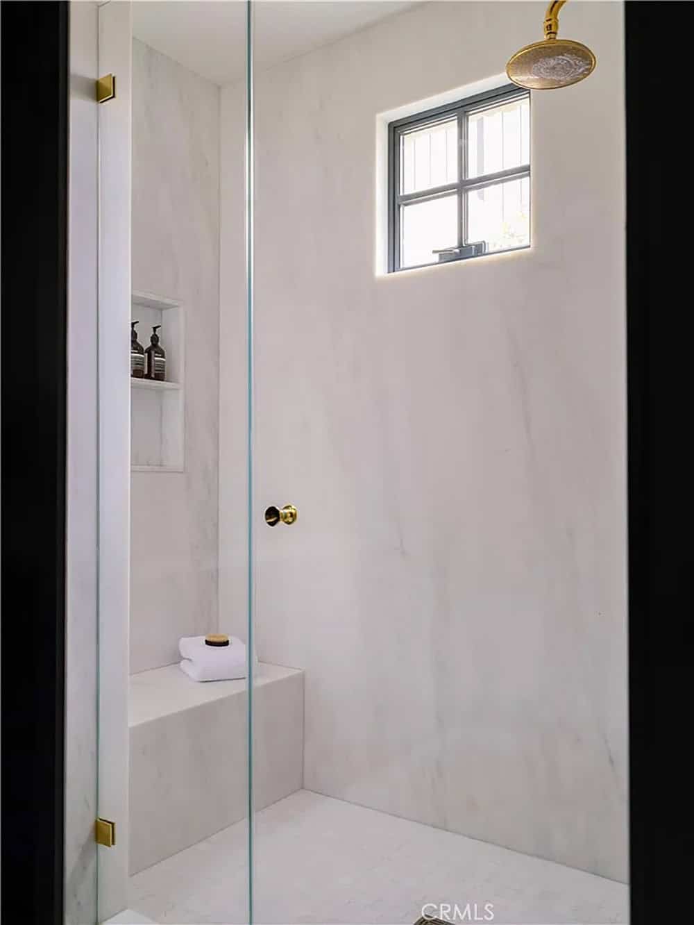 transitiional style bathroom shower